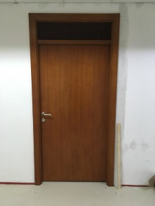 Furnirana vrata